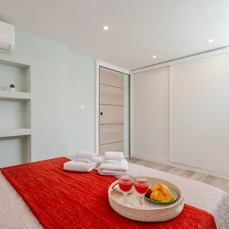 Semesterbostad Hostwise - Quinta Do Vintem Near Wow *