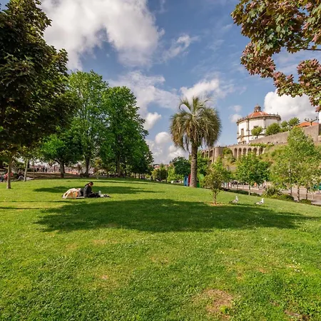 Quinta Do Vintem Near Wow By Hostwise